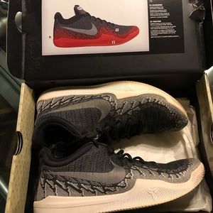 Men’s Kobe Mamba Rage Size 10